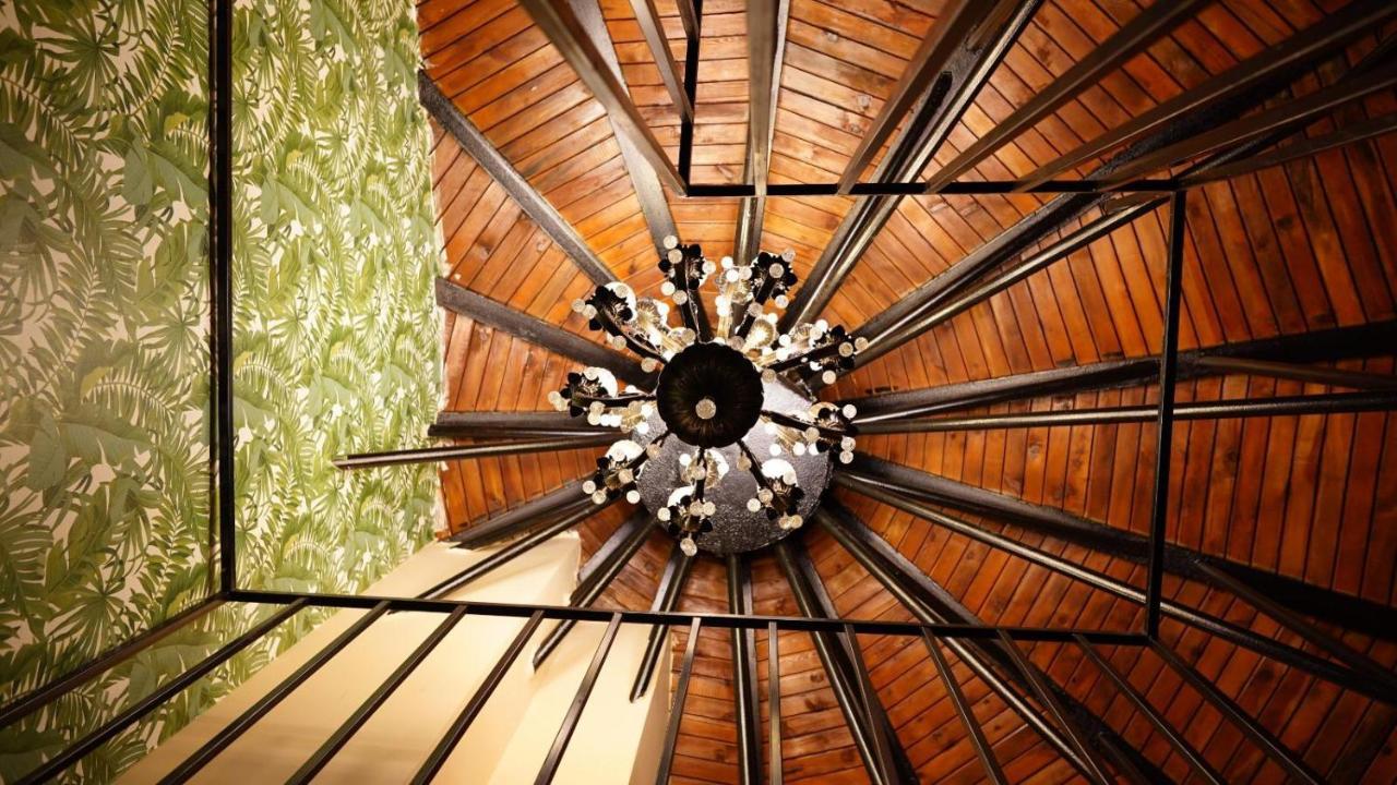 Trikos Boutique Hotel Истанбул Екстериор снимка