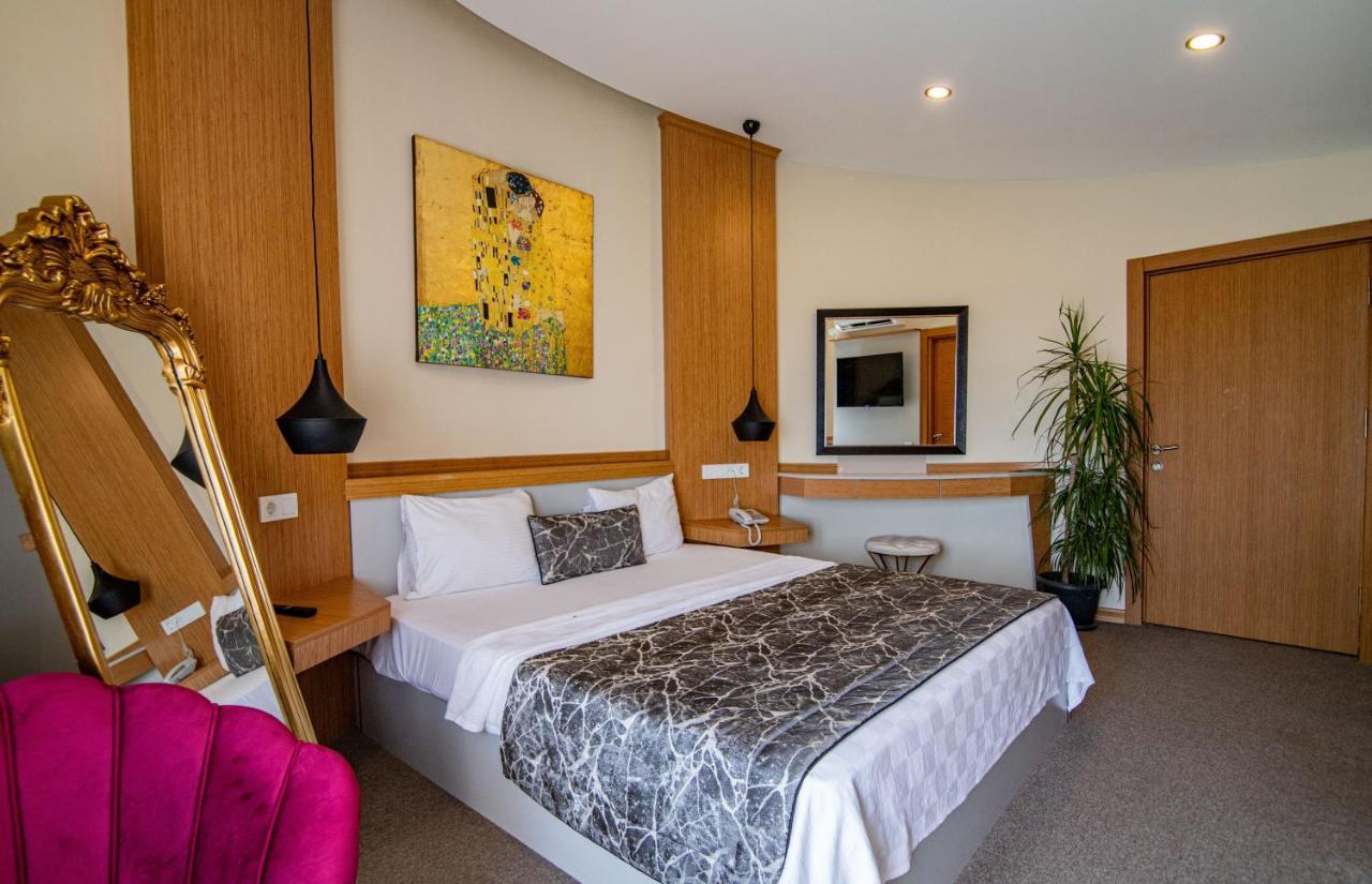 Trikos Boutique Hotel Истанбул Екстериор снимка