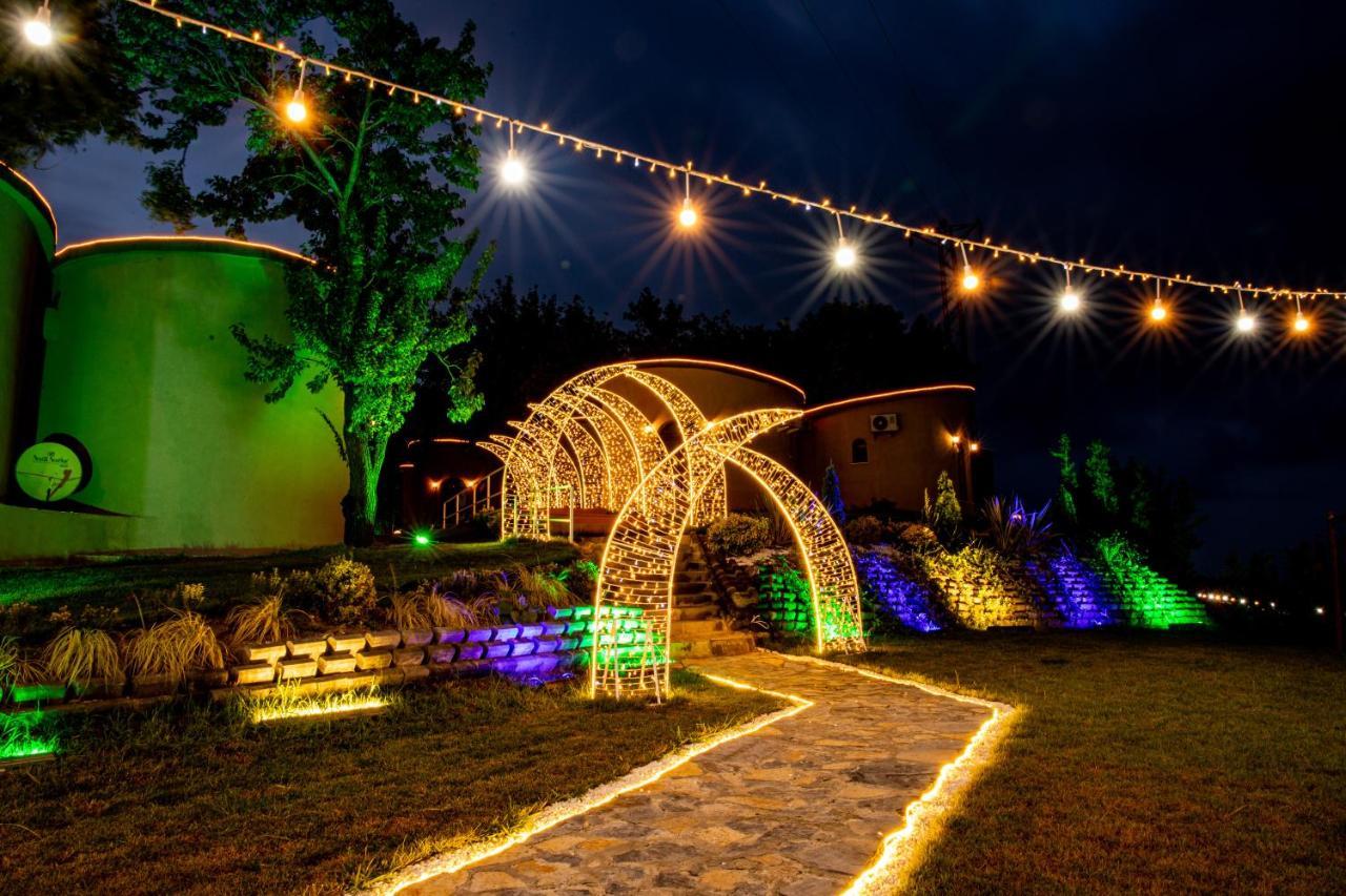 Trikos Boutique Hotel Истанбул Екстериор снимка